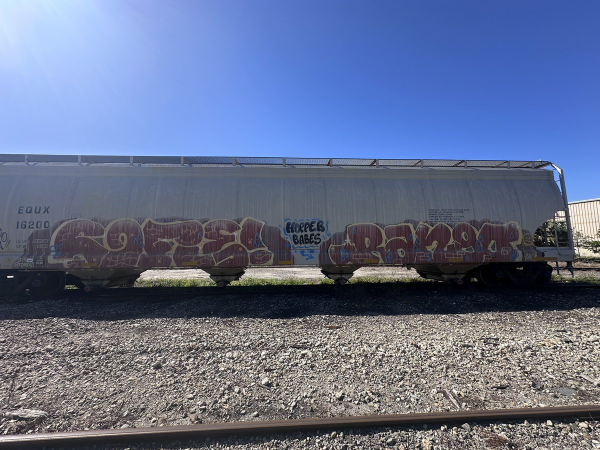 dogbite's tweet photo. I ❤️Trains https://t.co/i4O4MDRUxk