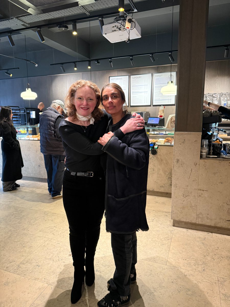 Catching up with Seema Khinda Johnson, co-founder of @NuggetsID, over tea! From early tokenization client to dear friend - always energizing to plot &amp; plan together 🫖 ✨