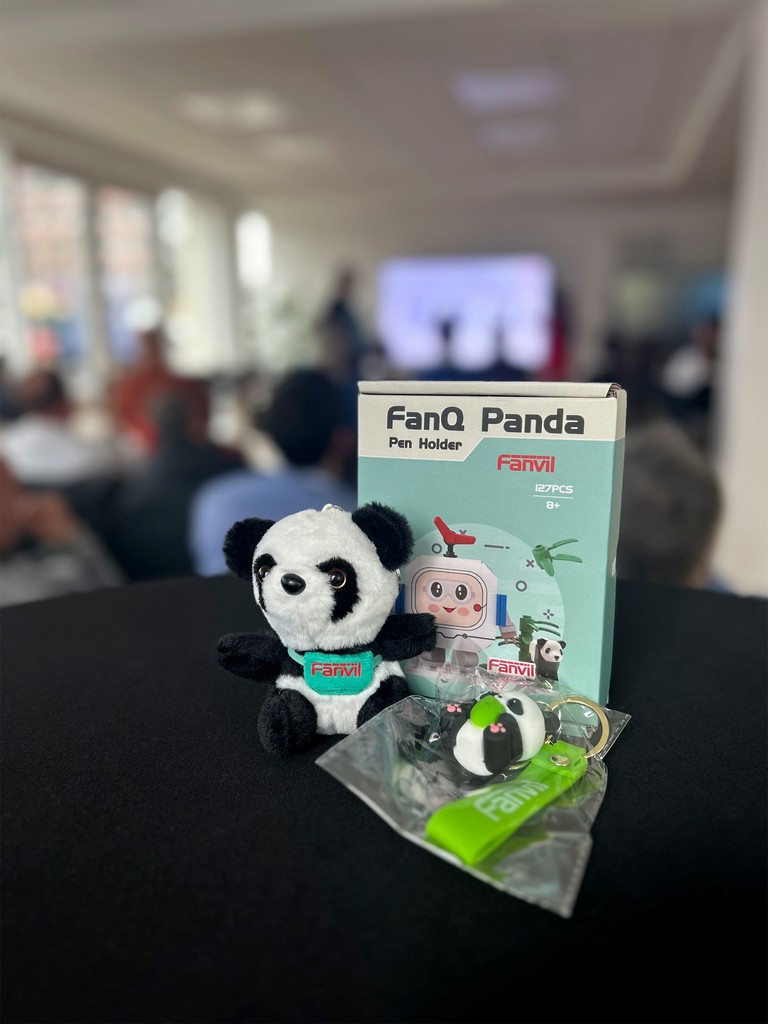 ALLNETGmbH's tweet image. 📍 Die Fanvil Roadshow 2025 macht Halt in München bei ALLNET! 📞

Gemeinsam mit unserem Partner Fanvil haben wir heute die neuesten VoIP-, Audio- und Intercom-Produkte aus dem Hause Fanvil vorgestellt. 

#Fanvi #ALLNET #VoIP #Intercom #Networking