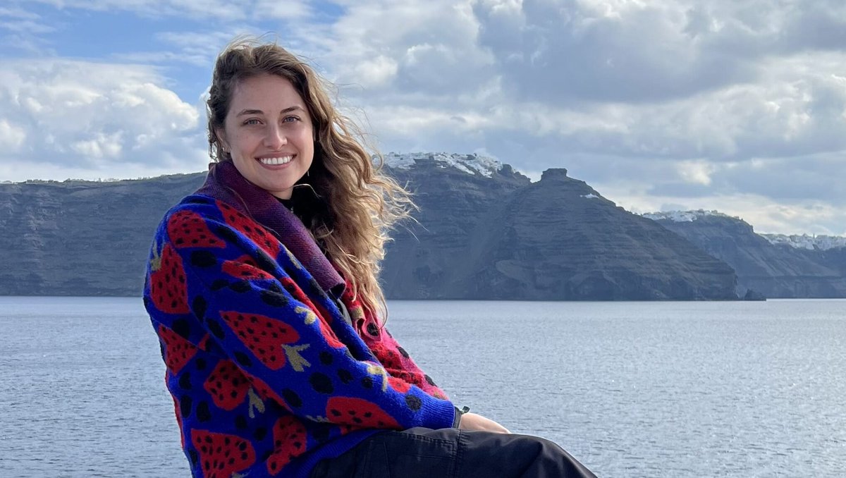 PhD student Ally Peccia who studies volcanoes and the climate at Lamont-Doherty Earth Observatory reflects on her love of learning, the mentors who inspired her, and fixing the "leaky pipeline" to leadership for women scientists. #IDWGS ➡️ lamont.columbia.edu/news/celebrati…