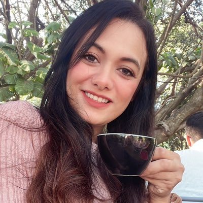 PerlaAl3jandra's tweet photo. #NuevaFotoDePerfil https://t.co/XhwEKC33Ak