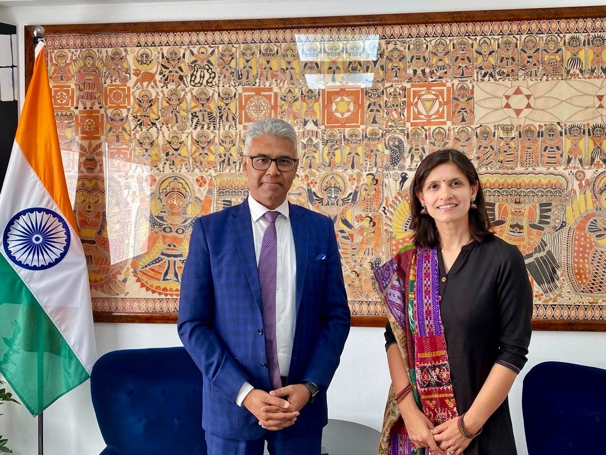 India ๐ฎ๐ณ in Republic of Cyprus ๐จ๐พ (@hci_nicosia) on Twitter photo High Commissioner Mr. Manish <a href="/ManishGIfs/">Manish Manish</a> met with Nikita Sirohi, #LeadershipCoach & Founder of #MasteringExcellence, to explore the transformative power of #LeadershipDevelopment, #Coaching, and #PersonalGrowth.
Nikita shared insights on her #HolisticApproach that supports High Commissioner Mr. Manish <a href="/ManishGIfs/">Manish Manish</a> met with Nikita Sirohi, #LeadershipCoach & Founder of #MasteringExcellence, to explore the transformative power of #LeadershipDevelopment, #Coaching, and #PersonalGrowth.
Nikita shared insights on her #HolisticApproach that supports