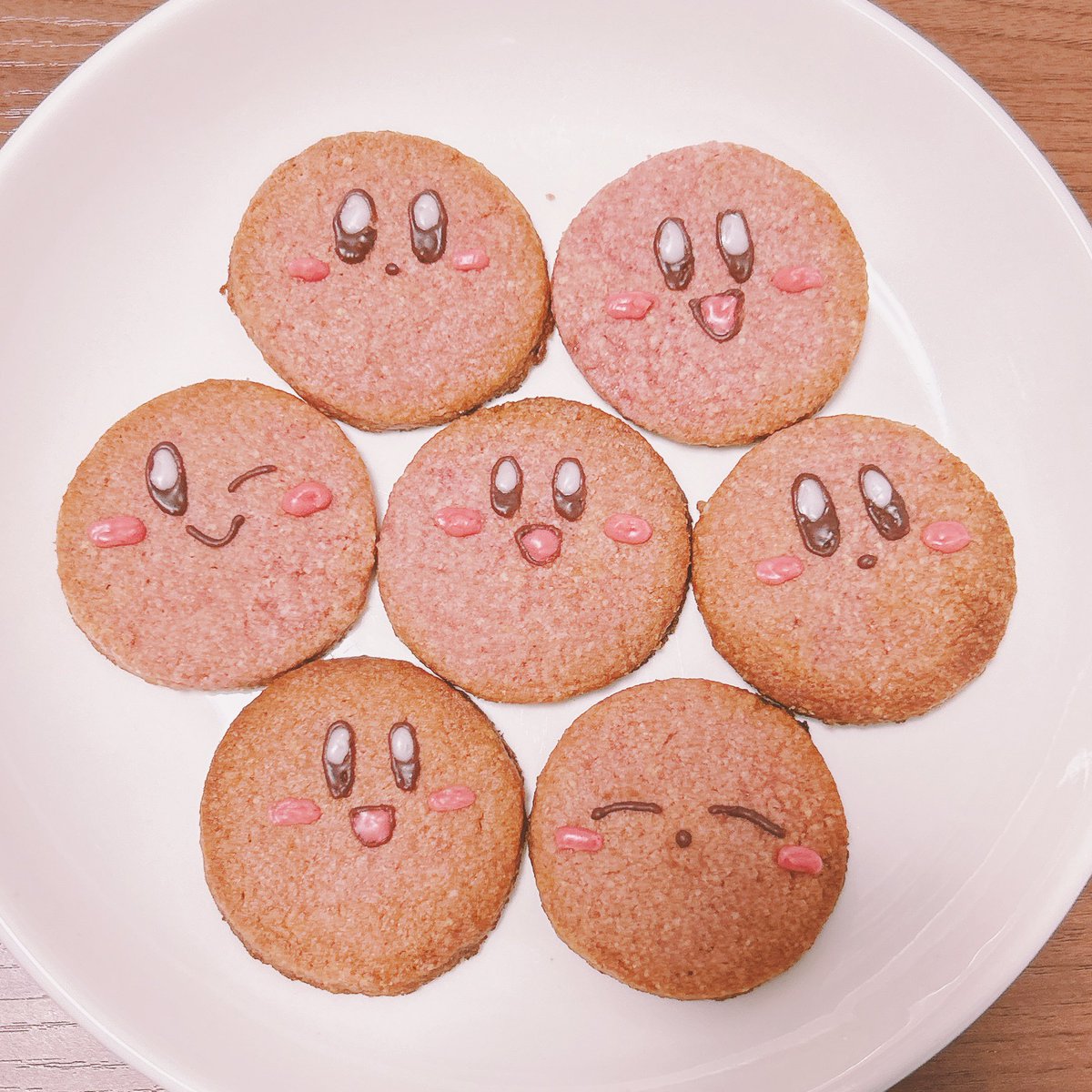 去年作ったぽよクッキー
ちょっと焦げた