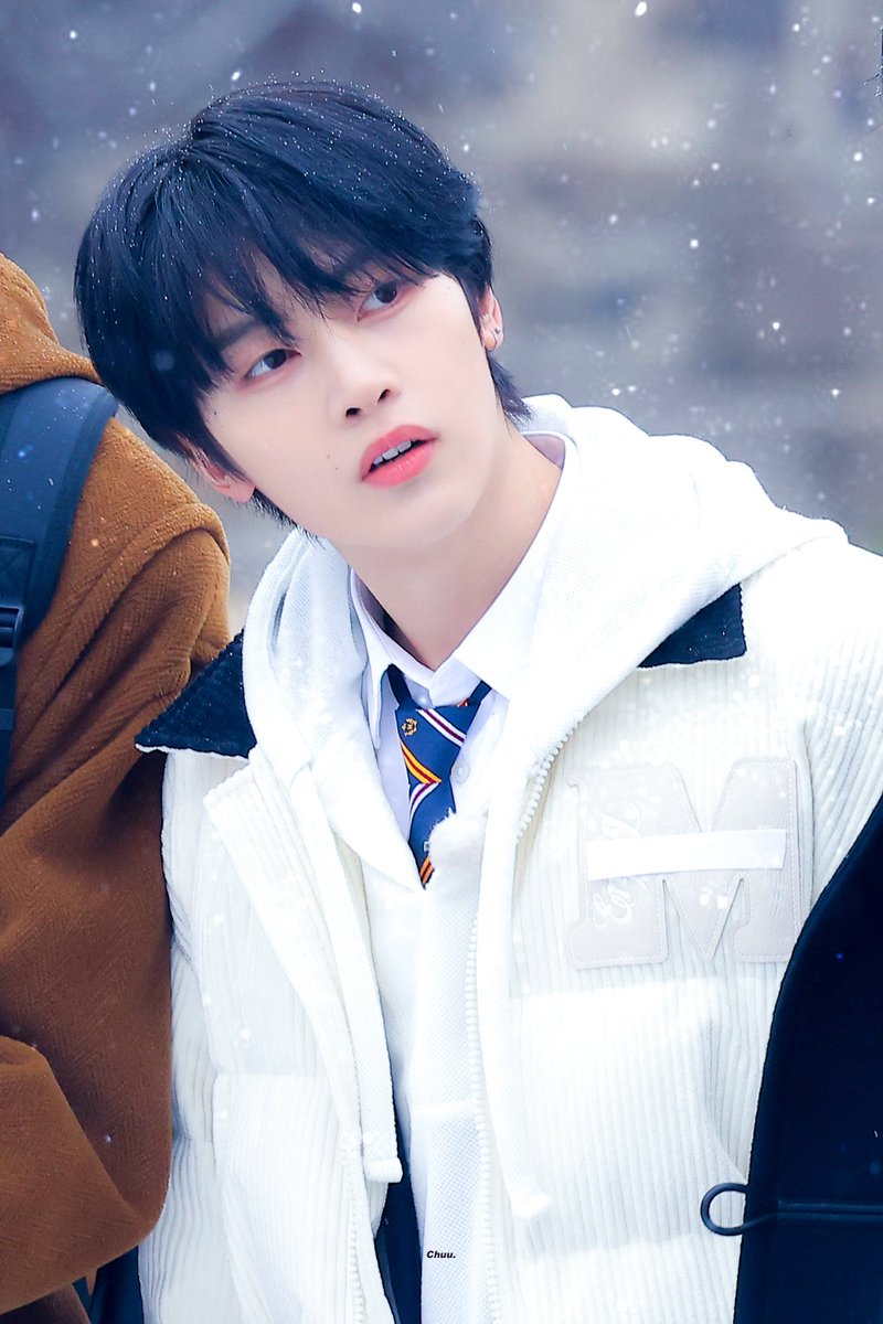0528_chuu's tweet photo. 250212 겨울매튜가 좋음..☃️
#석매튜 #SEOKMATTHEW #ソクマシュー #ZEROBASEONE #ZB1 https://t.co/Iylnbfs9uf