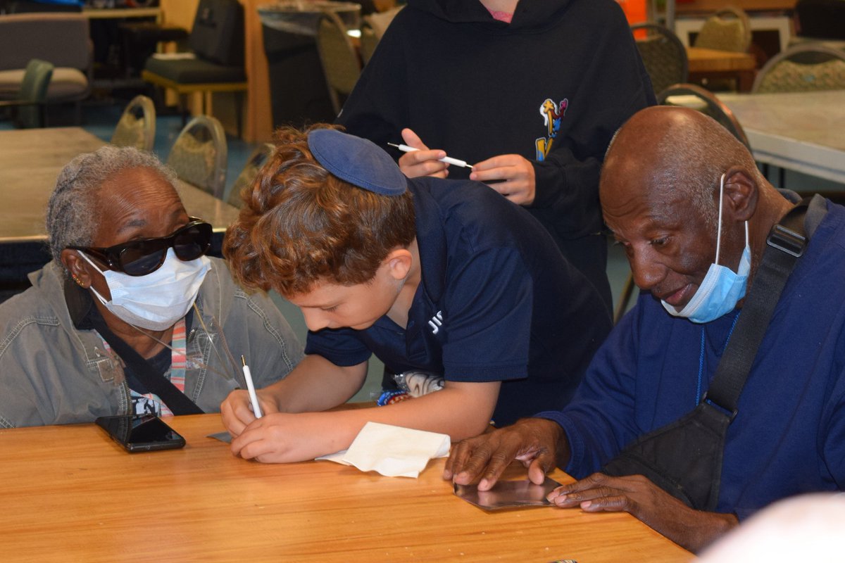Miamilighthouse's tweet photo. A welcome visit! The Jewish Leadership Academy played dominoes and created 3D art with our Miami Lighthouse SGA participants. 🂓🖼️ #ThankYou
Together, we prove it's possible to see without sight! 💙🕶️ #MiamiLighthouse
#MiamiLeaders #SupporttheBlind #MiamiLighthouseSGA
To learn more about our SGA program, visit https://t.co/gyu473S47j
#StudentVolunteers #CommunitySupport #CommunityLeaders #GratitudePost #ItsPossibletoSeeWithoutSight