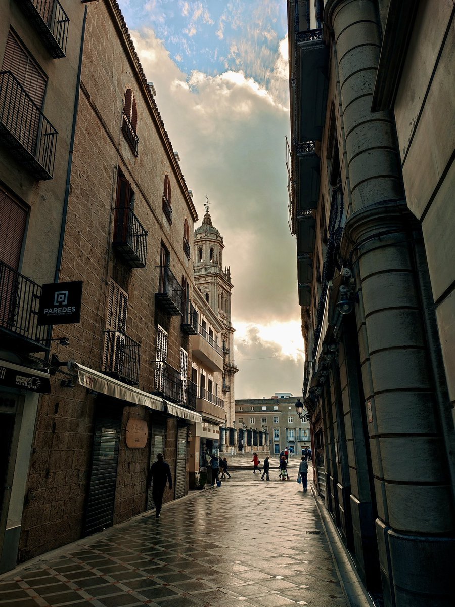 Calle Maestra

Fotografía: Jose Melero©️