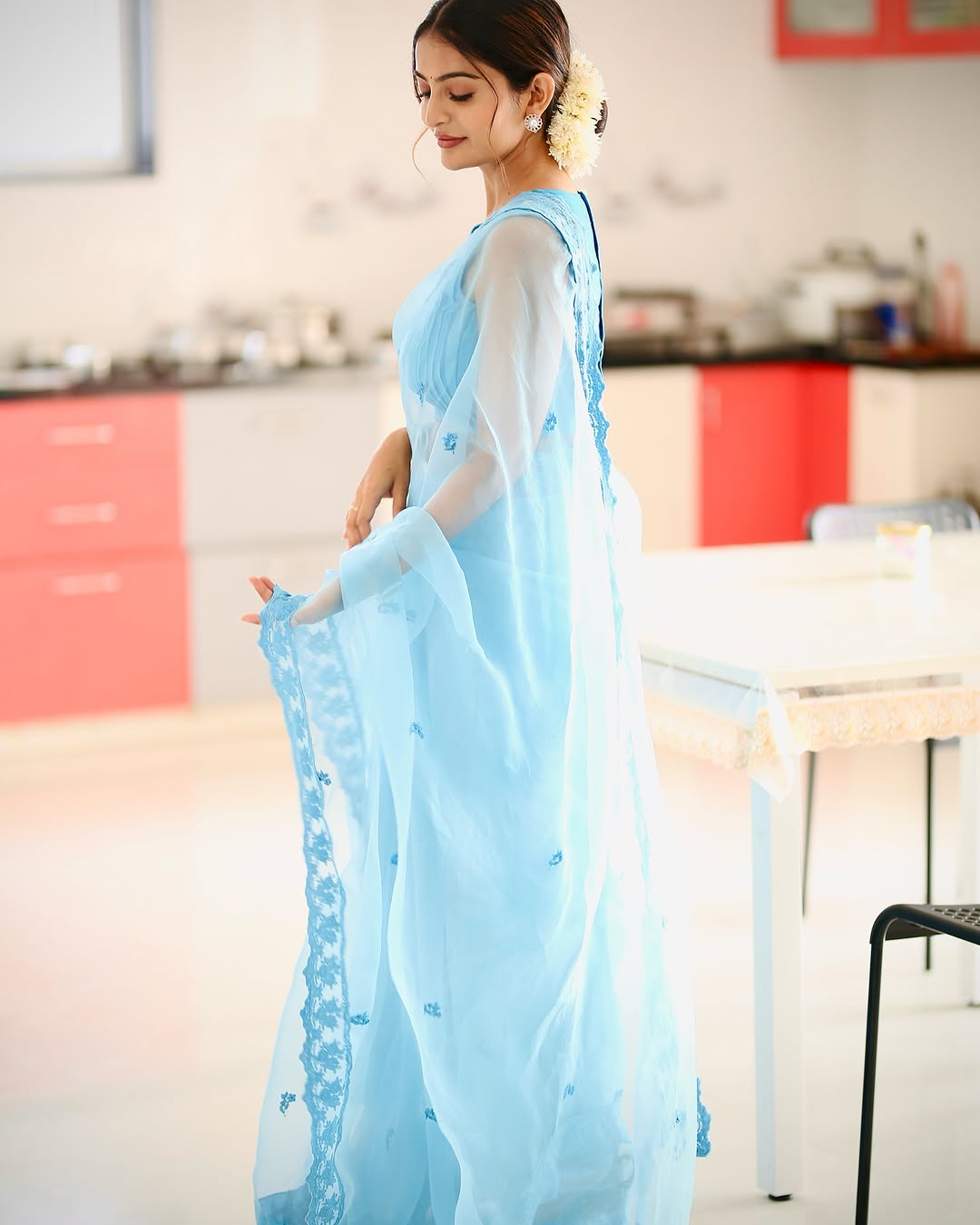 GjrWb-4XwAAzaOg?format=jpg&name=large