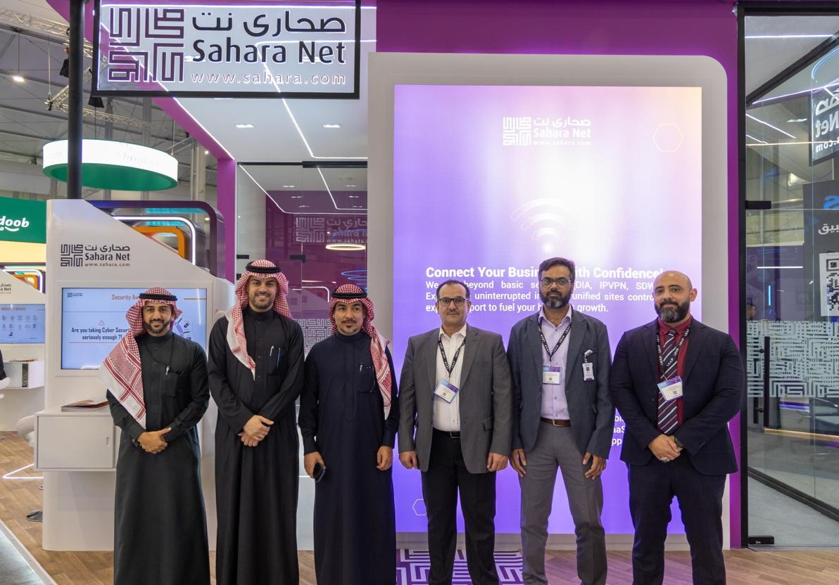 كان من دواعي سرورنا استضافة مجموعة من أعضاء اللجنة الوطنية للاتصالات أثناء زيارتهم لجناح #صحارى_نت في #ليب25 ...

It was our great pleasure to host a group of members from the IT &amp; Communication National Committee during their visit to the #Sahara_Net booth at #LEAP25 ...