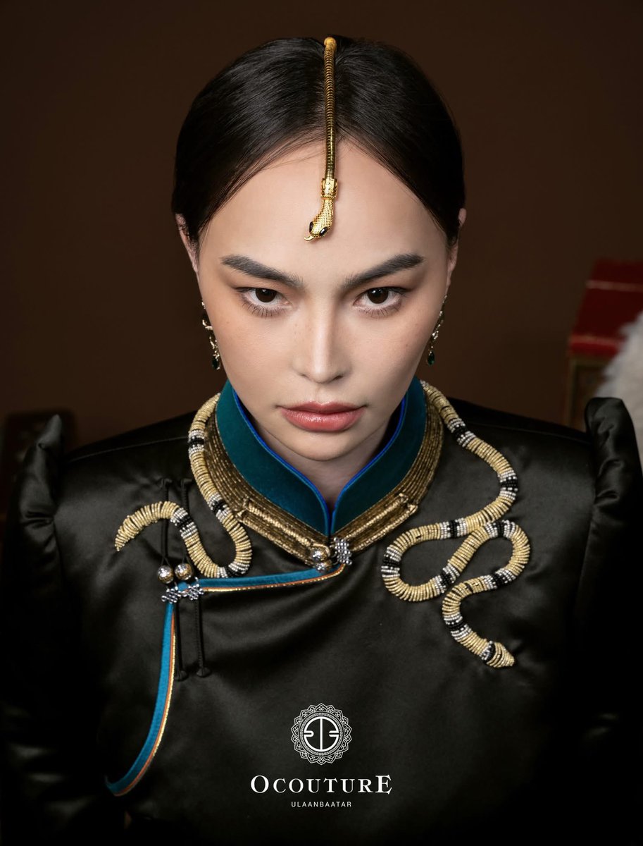 Сайныг дагавал сарны гэрэл
Мууг дагавал могойн хорлол
коллекц