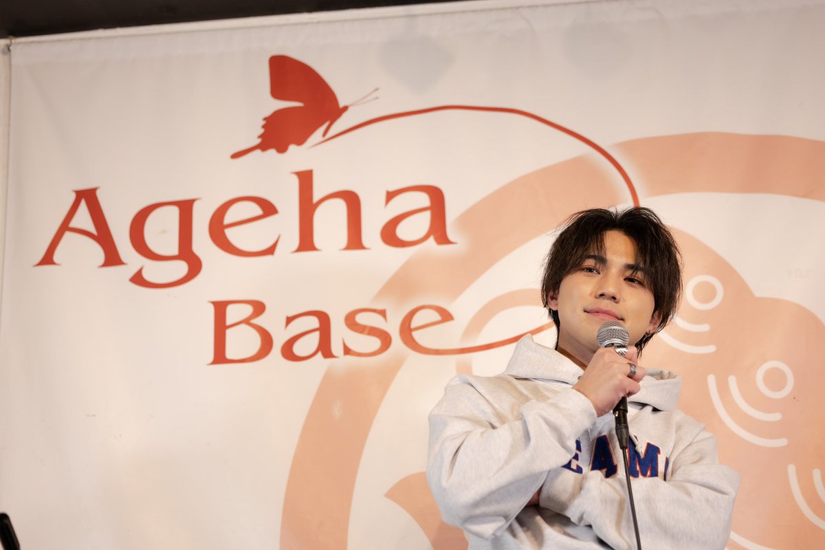 _kb_bk_'s tweet photo. 𝗦𝘁𝗿𝗶𝗻𝗴 𝗩𝗶𝗯𝗿𝗮𝘁𝗶𝗼𝗻 𝘃𝗼𝗹.𝟰

楽しかった！！
まったりしてるのに音はひたすら最高で、本当に本当に幸せ空間でした🎸

 #svvol4 https://t.co/T41ZoY8rC6