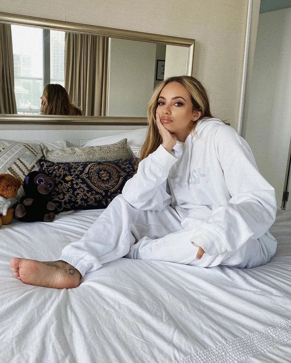 Guess I’m going to single On Valentines Day Tomorrow coz no one wants to be my valentine