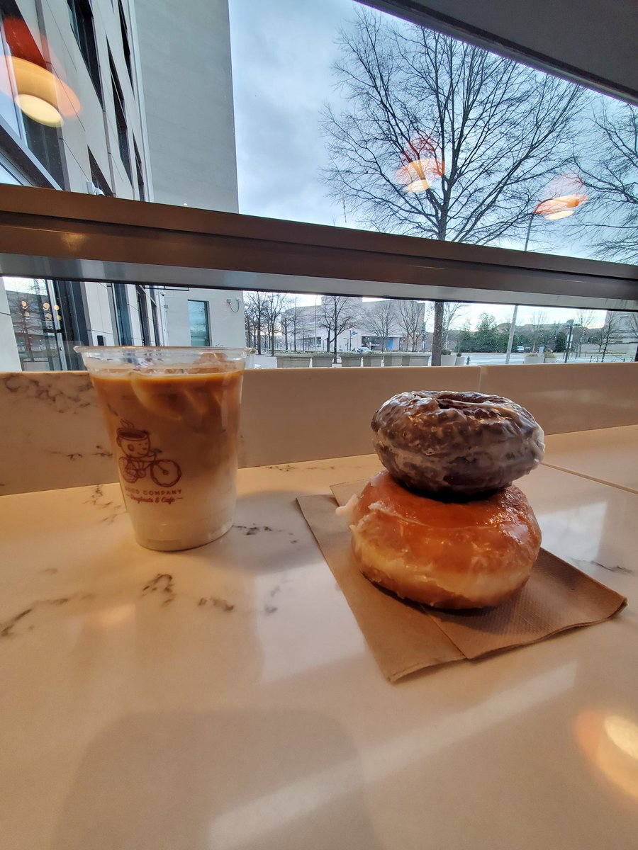 pqliving's tweet photo. Tried newly open Good Company Doughnuts and Cafe (555 Pennsylvania Ave NW) recently. Doughnuts are yummy and iced latte was perfectly made! Penn Quarter and @DowntownDCBID keep rising! #BeDowntown #DCisOpen 

https://t.co/54qcztaVkv https://t.co/oHUceOjZK9