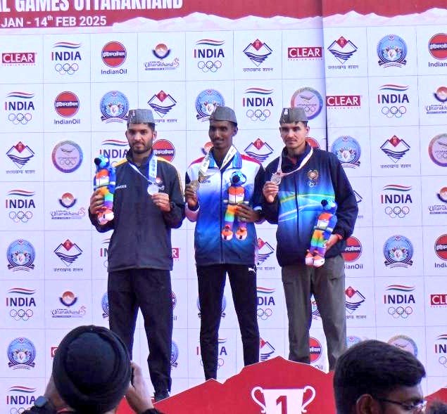 PRODefDehradun's tweet image. Gold for Hav Servin Sebastian in the 20km #RaceWalk at the 38th National Games in Uttarakhand!
🥇 

He also set a new National Games record with a time of 1:21:23.71.

#NationalGames #RaceWalk #GoldMedal #Uttarakhand