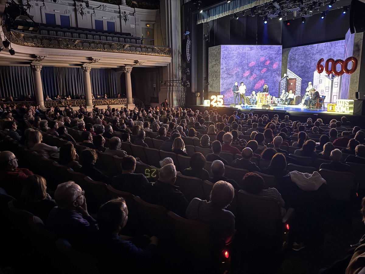 Sembla que som més de 10! <a href="/versiorac1/">VERSIÓ RAC1</a> <a href="/rac1/">RAC1</a>