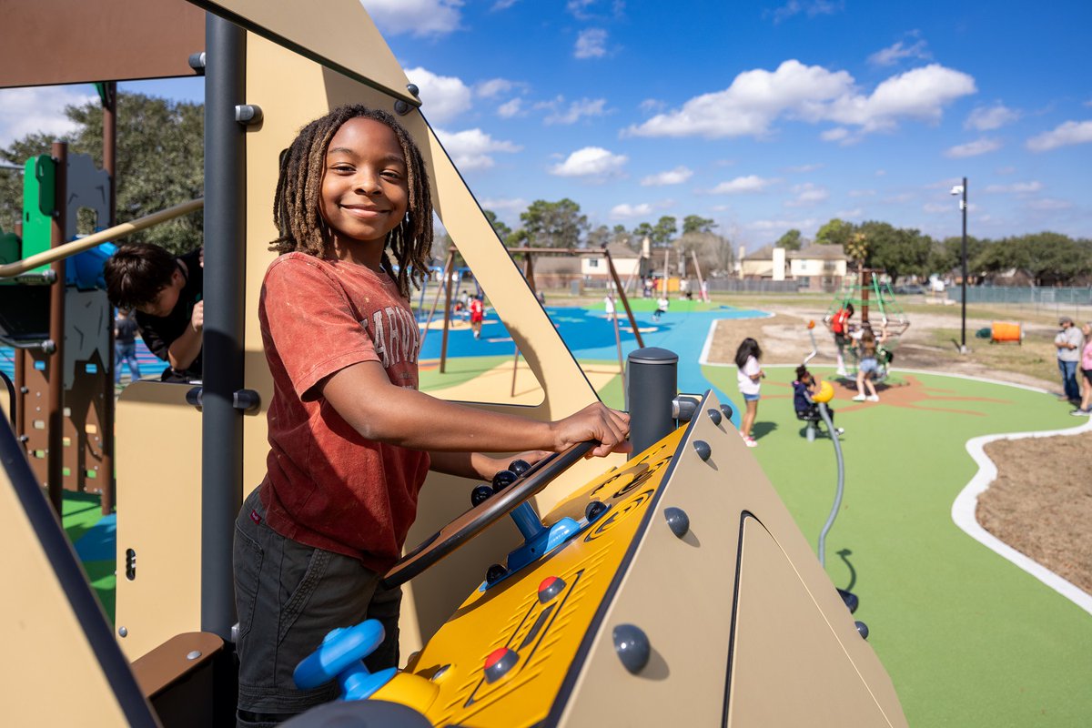 EatPlayLearn22's tweet image. The Great Outdoors has opened to the students of @HumbleISD_TE! Community open house is scheduled for Monday, February 24. #EatPlayLearnGrow in @HumbleISD! 🌄🛝