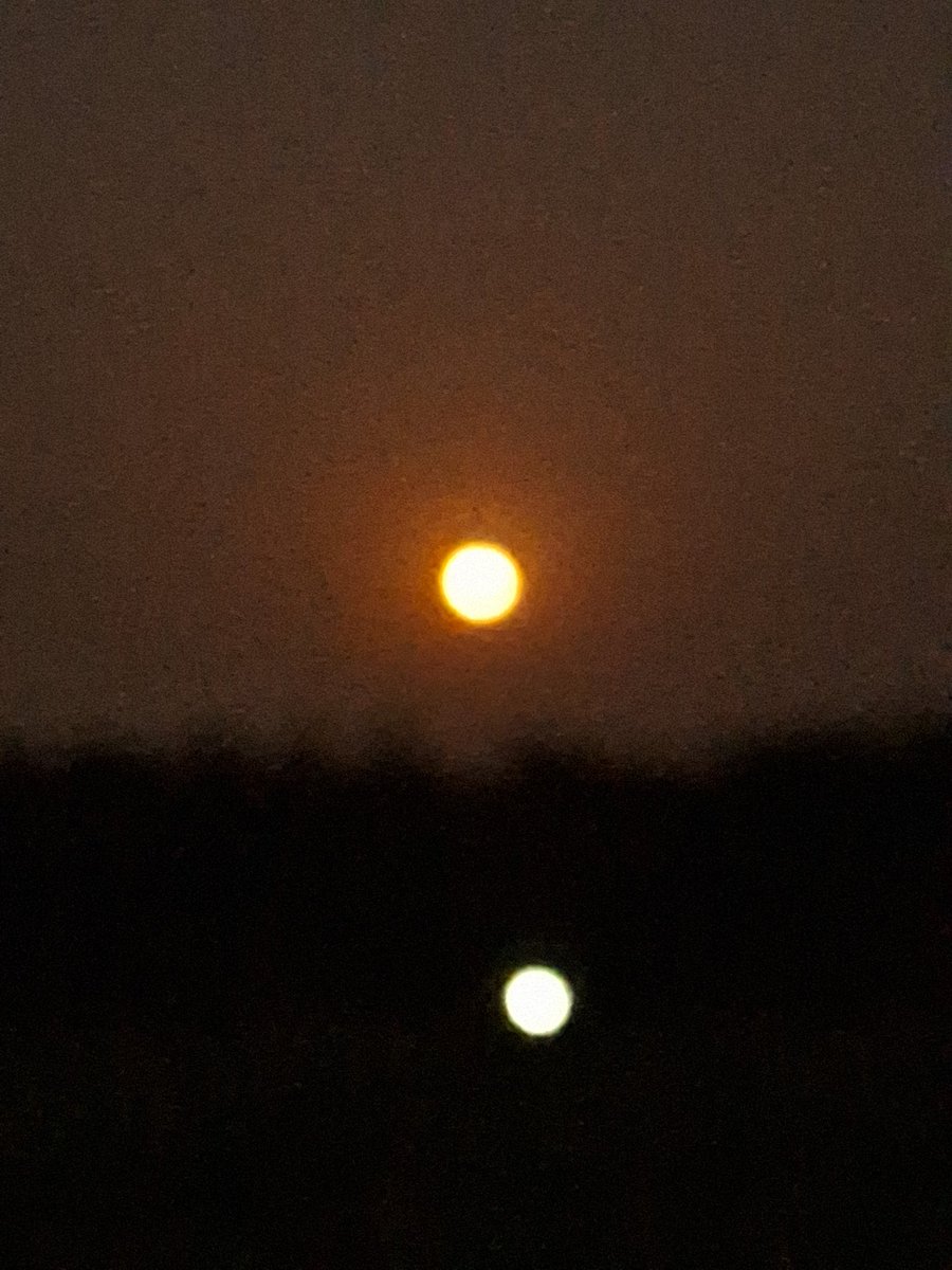 Good night dear friend 🧡 के