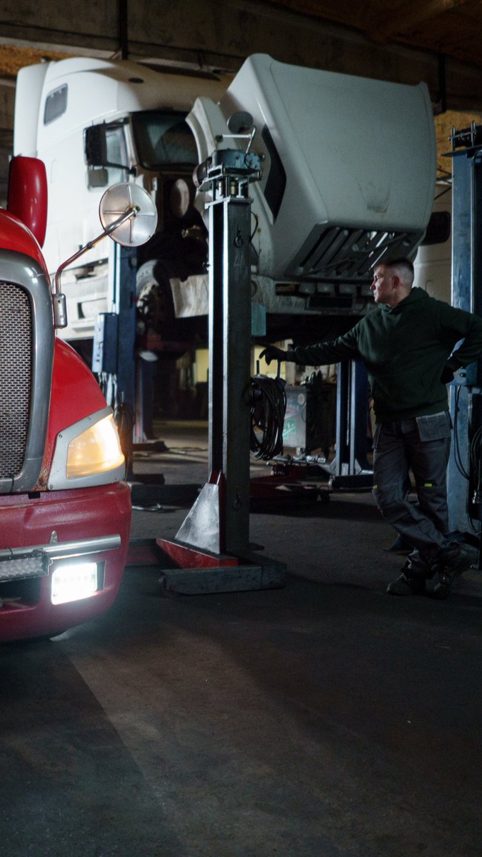 MotorplexWA's tweet image. Partnering with Motorplex for all your fleet services ensures your fleet runs smoothly, safely, efficiently and increases valuable uptime. Learn how we can help with comprehensive fleet maintenance, repairs, mobile roadside assistance and more! motorplex.com/web-stories/mo…