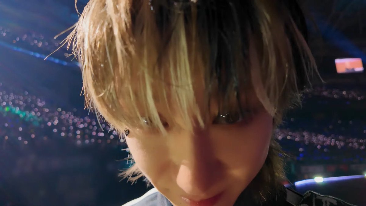 8minghao_0's tweet photo. 이 날이네 😭😭😭
요런 깜찍한 짓을 준비하고 있었다니,,,,
나 진짜 딱 1년만 더 캐럿한다 https://t.co/EltbUDC9Yf