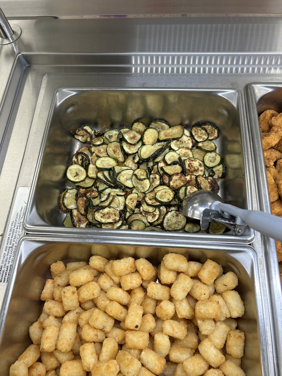 Breakfast for Lunch at Our Elementary Schools! 
We're excited to announce that we're serving breakfast for lunch at our elementary schools!  Come join us for a delicious and fun meal.
We can't wait to see you. 
#SchoolLunch #BreakfastForLunch #LCISDwefeedkids