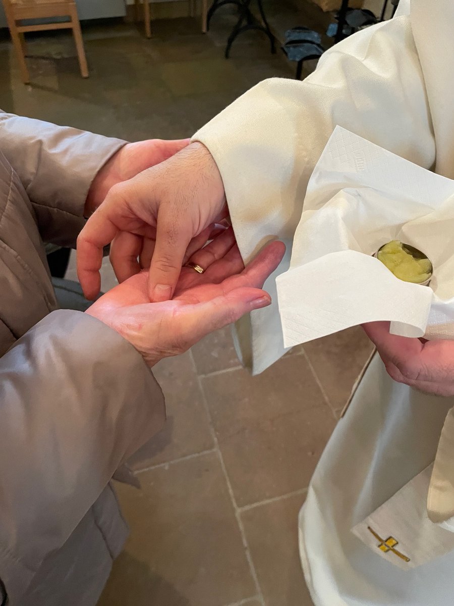 Josiane Mirkes : « les personnes âgées sont un pilier essentiel de notre communauté »
À l’occasion de la journée des malades, Cathol a interrogé la responsable diocésaine de la pastorale de la santé.
cathol.lu/www/news-displ…