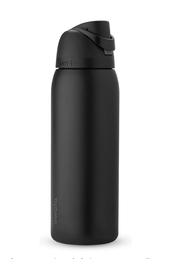 nanidice19's tweet photo. Chicas HELP! Ando entre el Owala de 40 oz y el Simple Modern de 950 ml (porque no estaba disponible el que sigue de tamaño). Cuál me recomiendan en cuanto a durabilidad, que mantenga la bebida fría y no derrame? Para el diario y pal gym jeje, pa regalo del 14. Honest opinions :3 https://t.co/J5oKxbVtby