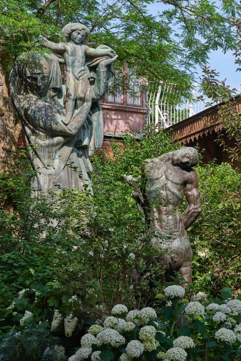 Michel-Edouard Leclerc tweet media