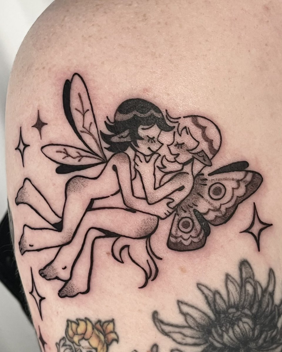 shlorp's tweet photo. Oh to be two faeries in love ✨ https://t.co/6fFf7FT2FS