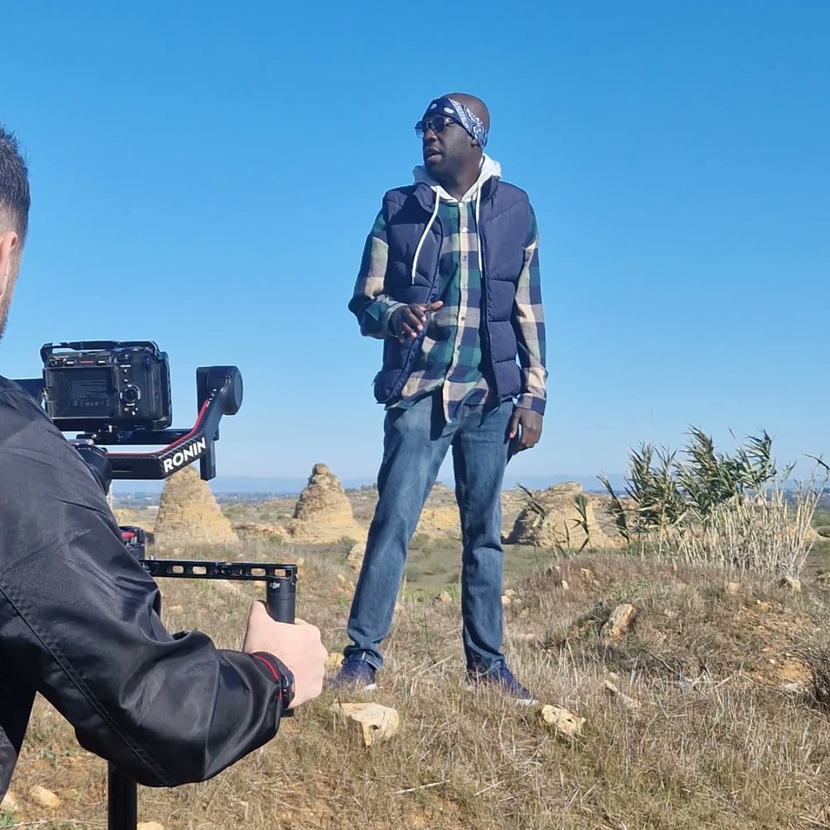negrojari's tweet photo. #Rodaje🎬 Videoclip de mi próximo single "Malas Denuncias. Cap 14" #DAGRAMAPRODUCCIONES https://t.co/rJXP3dvIQA