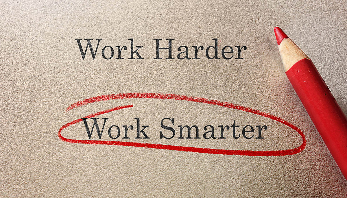 Ophthalmologymg's tweet image. With ASCs under pressure to optimize efficiency, management must get creative. The good news? Boosting productivity doesn’t require costly investments. Surgeons share their top efficiency boosters in the OR. Learn more: ophthalmologymanagement.com/supplements/20… #ORefficiency #ASCefficiency