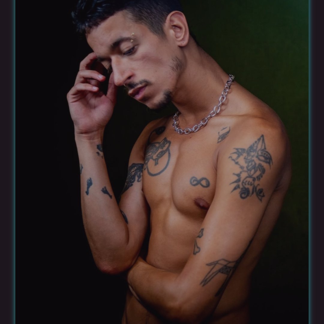 DJChaunceyD's tweet photo. The House Of Dandridge Presents TRIFECTA @redeyeny
Wednesday, February 26 at 7pm
Red Eye NY- 355 W 41st Street

The House Of Dandridge brings it’s new monthly live queer music showcase into 2025 at RedEye NY called “TRIFECTA” featuring three local NYC queer singer/songwriters. On February 26th, we feature our headliner @datgaypopstar along with our two supporting artists @JayseVegas and @Beauty_325 creating the perfect ‘trifecta’ of talent and entertainment!

Expect one of a kind moments on stage featuring songs written from the queer perspective referencing love, joy and perserverance. Each of the supporting artists will headline a show in the future with two fresh acts to support them creating a rotating roster of raw and memorable talent brought to you by curator Chauncey Dandridge.

Doors at 7:30pm with music by your host DJ Chauncey Dandridge

https://t.co/RIvsIxKYOt