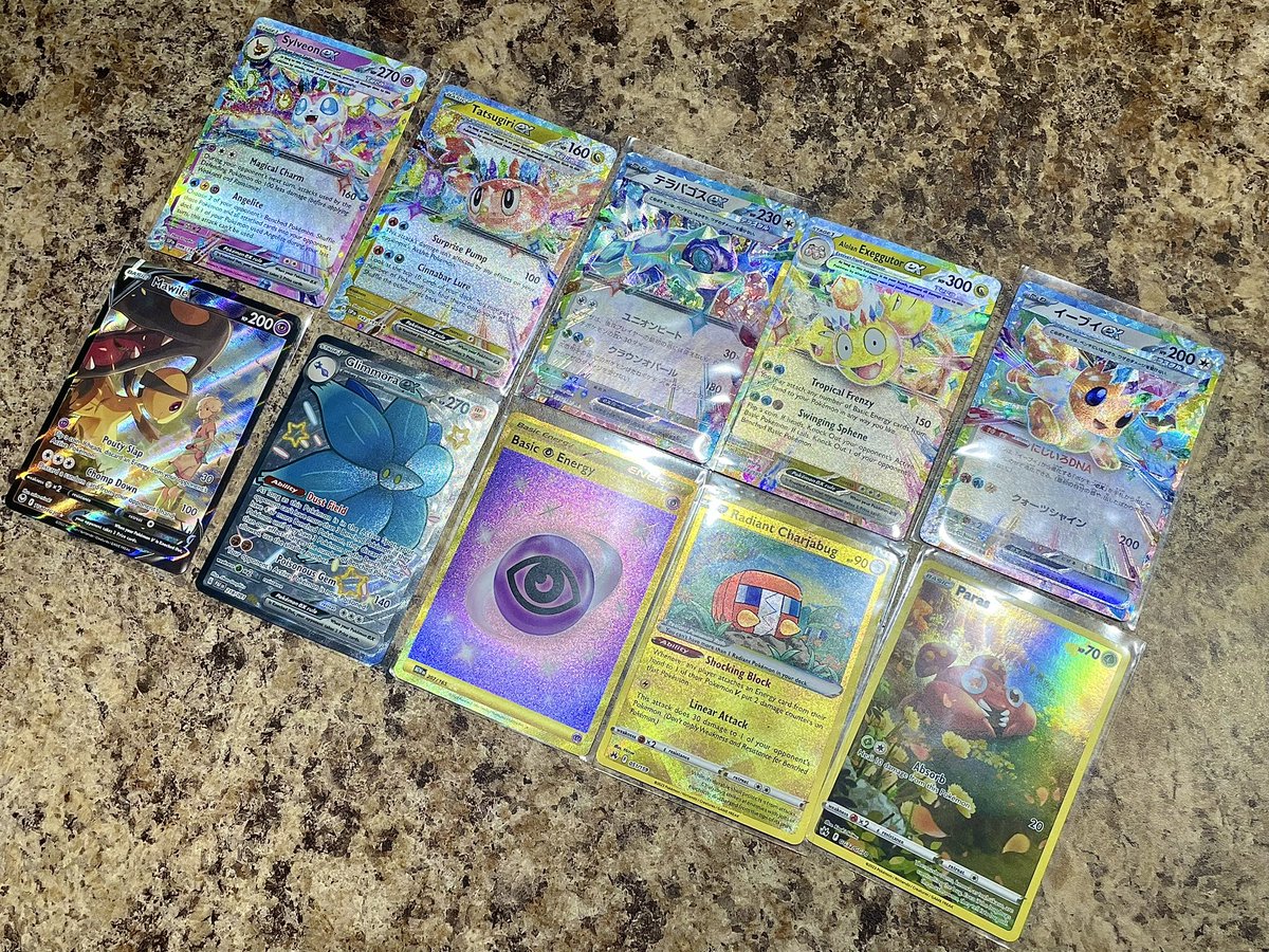 Wizard0fCups's tweet photo. One giveaway ☝️

All of these cards go to winner 💯

TO ENTER: Retweet and follow ♻️

Winner announced 02/20 🌟 https://t.co/z0Elzk79Ni