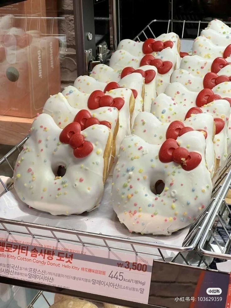 Hello Kitty donuts