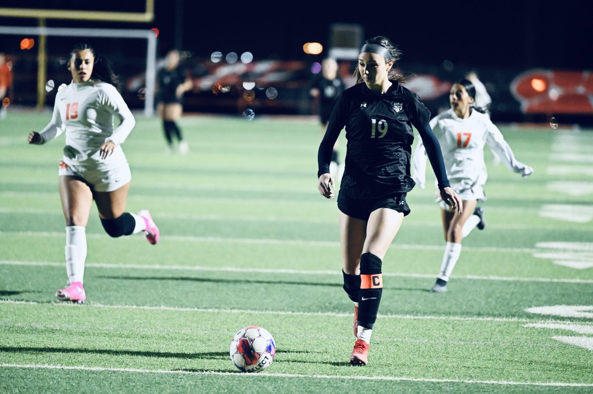 EPHS Girls Soccer (@ephs_gsoccer) on Twitter photo 🪄A Senior Night to remember for our eight 2025s. 🐅
El Paso 8
Canutillo 0
⚽️⚽️🅰️🅰️ <a href="/tessa_grace11/">Tessa ONeill</a>
⚽️⚽️🅰️ Viko Cordero
⚽️⚽️ <a href="/kyliealvarez07/">Kylie Alvarez 🇺🇸 🇲🇽</a>
⚽️🅰️🅰️ <a href="/KatiannaW13/">Katianna</a>
⚽️ Angeles Dominguez
🅰️🅰️ <a href="/alyssazubia07/">Alyssa Zubia</a>
🅰️ <a href="/ArielChacon21/">Ariel Chacon</a> 🪄A Senior Night to remember for our eight 2025s. 🐅
El Paso 8
Canutillo 0
⚽️⚽️🅰️🅰️ <a href="/tessa_grace11/">Tessa ONeill</a>
⚽️⚽️🅰️ Viko Cordero
⚽️⚽️ <a href="/kyliealvarez07/">Kylie Alvarez 🇺🇸 🇲🇽</a>
⚽️🅰️🅰️ <a href="/KatiannaW13/">Katianna</a>
⚽️ Angeles Dominguez
🅰️🅰️ <a href="/alyssazubia07/">Alyssa Zubia</a>
🅰️ <a href="/ArielChacon21/">Ariel Chacon</a>