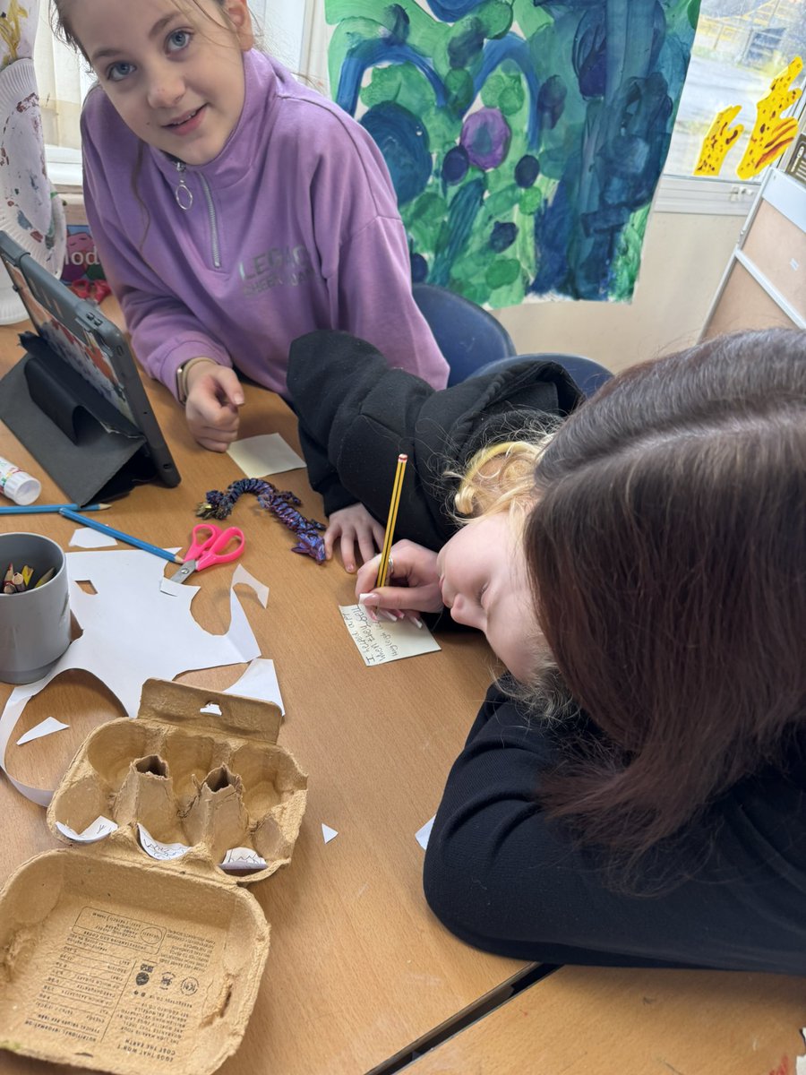 Miss Smith tweet media