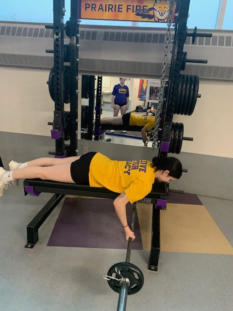 Rack_Row's tweet image. Knox College(Galesburg, IL) training heavy rows with their new Rack Row benches: