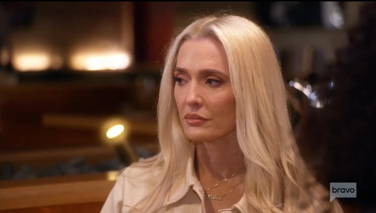 queensofbravo's tweet photo. There’s just something so dynamic about the No Nonsense sitdowns Boz and Erika continue to have with Dorit in hopes that she wakes up to how PK is trying to play her! #RHOBH https://t.co/sH7G2roDo8