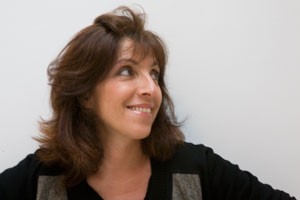 Mâkhi Xenakis sera à l’honneur par la revue Art Absolument, qui l’a sélectionnée pour figurer dans son HS Les Contemporaines

être sur ce HS spécial artistes femmes artdesannonces.com/index.php/arti…
#artabsolument #artdesannonces #academienationaledartcontemporain #makhixenakis