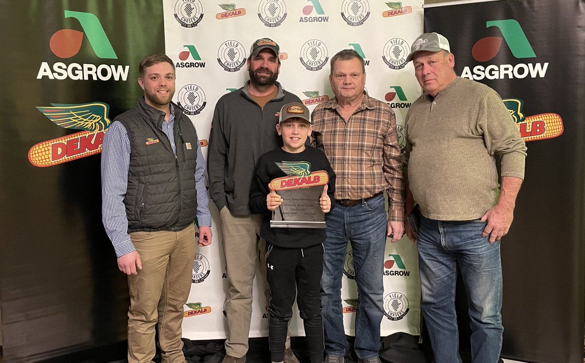 Congratulations to these <a href="/Asgrow_DEKALB/">DEKALB Asgrow Seed</a> Yield Chaser winners from FSR Luke Kochers territory! 🌽🏆🎉

#YieldChasers24 #ChampionsOfYield #OneMoreBushel #WinningHasRoots #DEKALB #Asgrow