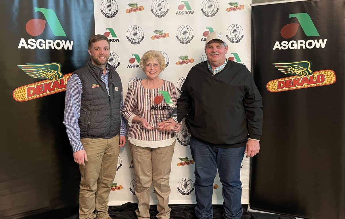 Congratulations to these <a href="/Asgrow_DEKALB/">DEKALB Asgrow Seed</a> Yield Chaser winners from FSR Luke Kochers territory! 🌽🏆🎉

#YieldChasers24 #ChampionsOfYield #OneMoreBushel #WinningHasRoots #DEKALB #Asgrow