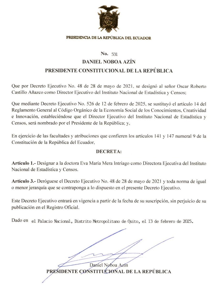 PaolaCabezasC's tweet photo. Termina así uno de los episodios más nefastos en la historia del @Ecuadorencifras. A Castillo lo puso en el INEC Moreno, lo sostuvo Lasso y después de destruir esa institución recién Noboa lo expulsa luego de su rotundo fracaso con el censo, de borrar afroecuatorianos y de manejar de forma corrupta recursos del estado. La fiscalización en la @DerHumanosAN continuará hasta que responda por las consecuencias de sus actos y para que el Ecuador tenga un sistema estadístico decente.