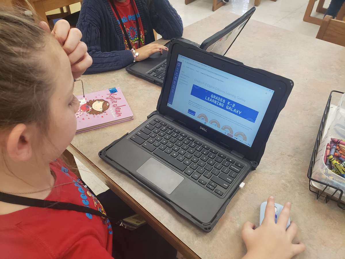 2nd grade Ss discovering Keyboarding in our Digital Odyssey app for #DLDaysdirc25 @IRCSchools <a href="/MagnetOsceola/">@MyOMSK-8</a>