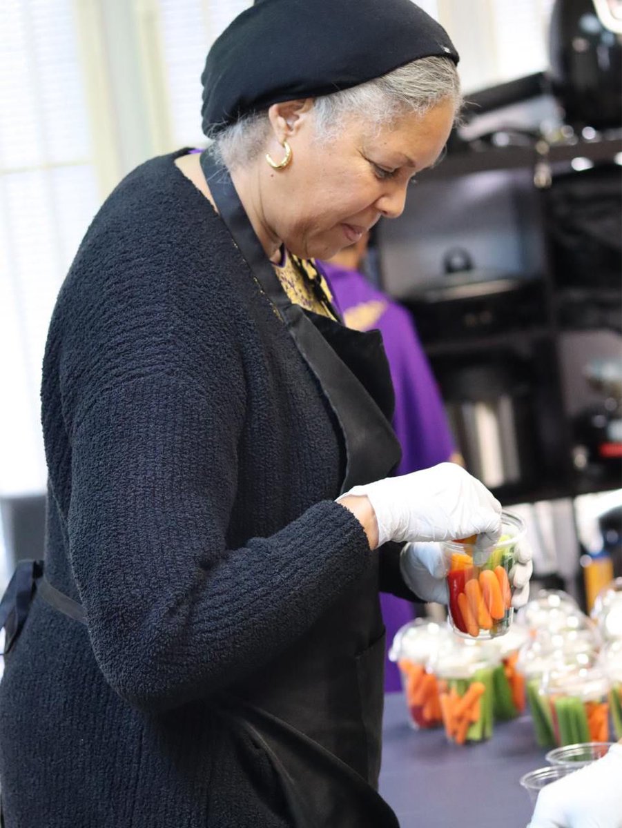 IuicSanDiego's tweet photo. Burning The Fat Starts With Making Better Choices In What We Consume!

Do you have any healthy recipes?

💬 Share Your Recipes Below👇

#IUICSanDiego #DOS #Care4UrDiet #BetterChoices #KitchenCrew #🔥TheFat! #BeASmartConsumer https://t.co/jJSDxQCVYq