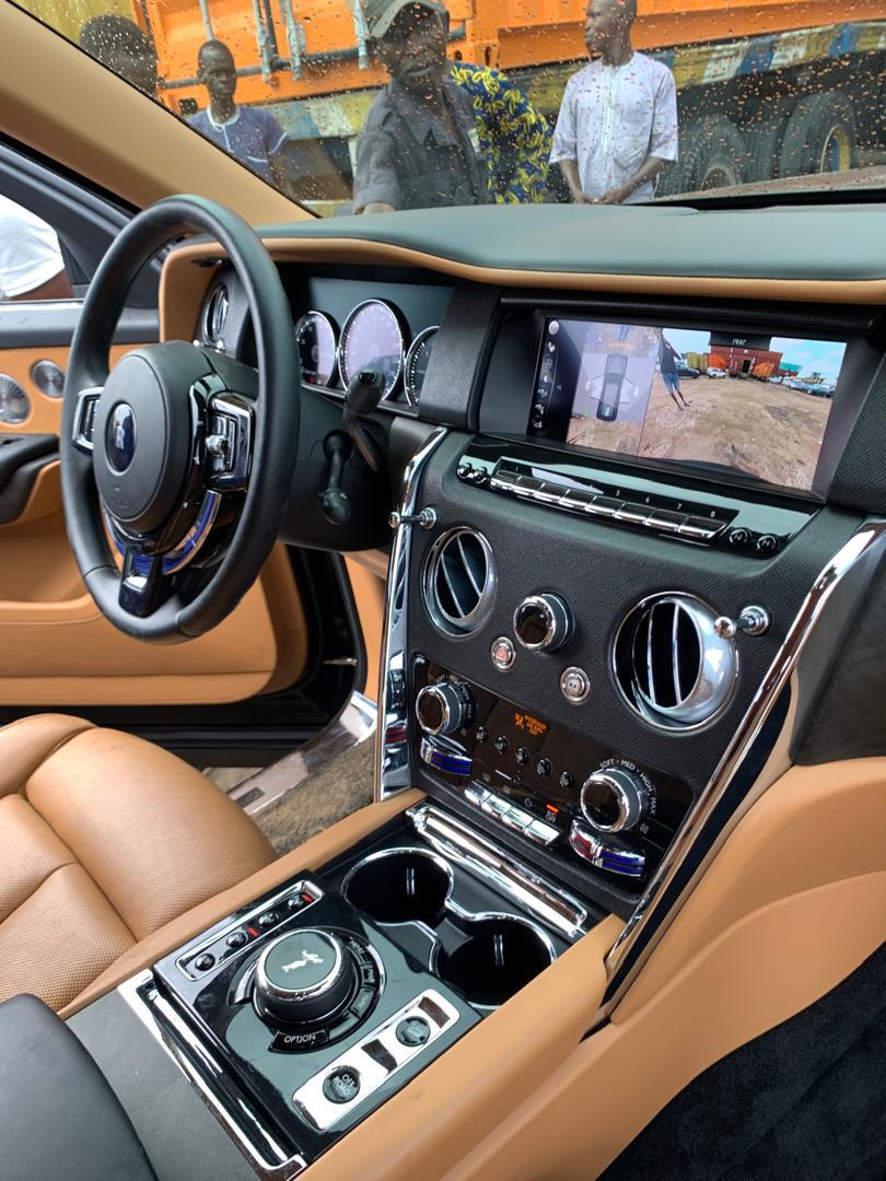 calebautos's tweet image. 2019.
Rolls-Royce Cullinan 
Foreign Used 🇺🇸
#680M
Lagos
📞08169802279 WhatsApp Or DM 

Kindly Repost for Customers 
#AbujaTwitterCommunity #Lagos #ElonMusk #CRYPTO NNPC #UEL