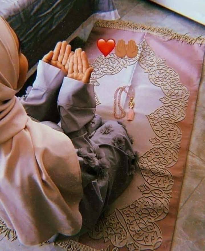 K_grhh's tweet photo. شبِ برات سے لکھے جاتے ہیں لوگوں کے نصیب یارب تو اس بار ہر سچی محبت کرنے والوں کے نصیب میں نکاح لکھ دے
آمین یارب العالمین
اس بابرکت رات کے صدقے اللہ ہم سب کی بخشش فرمائے آمین ثم آمین 🤲🏻
دعاؤں میں یاد رکھیں گا. https://t.co/WaB66Ahy87