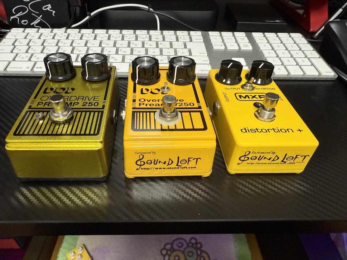kohey_togo's tweet photo. 左が現行品のDOD 250、真ん中がSoundLoftさんモデファイの250、右がSoundLoftさんモデファイのDistortion+。
こんな事してないで寝なきゃ。
#SoundLoft
https://t.co/FmlqqFOH1E https://t.co/Z4ZtjmAsRP