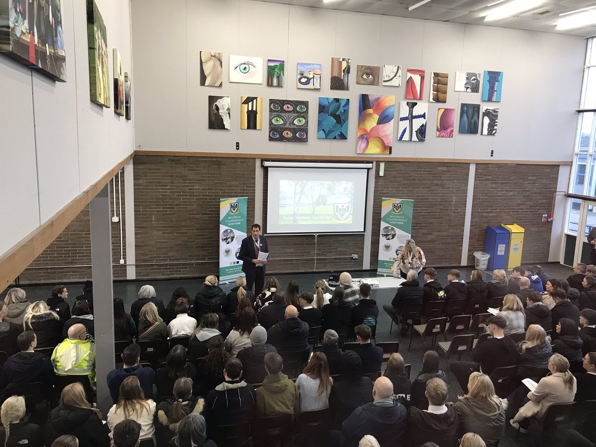A fantastic Options Evening showcasing a wide range of subjects on offer at Key Stage 5. Thank you to everyone who attended tonight, a great success!