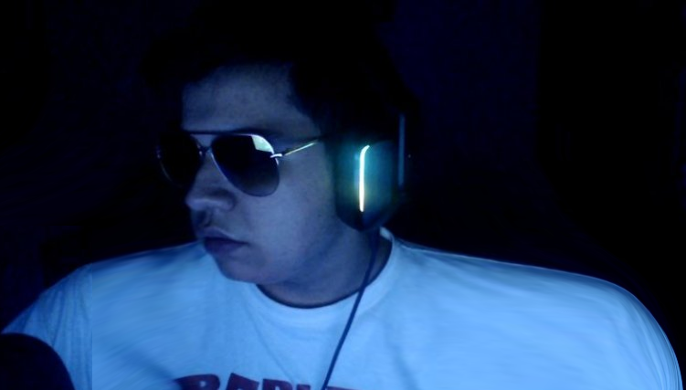 ANTES || DESPUÉS

NADA EN LA VIDA CAMVBIA, SIGO SIENDO IGUAL DE BAUTISTA( OINCLSO MAS), ME SIGUEN GUSTANDO LAS MISMAS NIÑAS DE CUANDO YO ERA PEQEÑO (LAS DE 8 AÑOS) Y SIGO SIENDO IWGAL DE HOMOSEUXAL