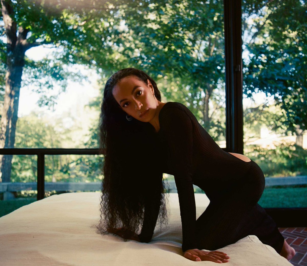 SOLANGE SPACE tweet media