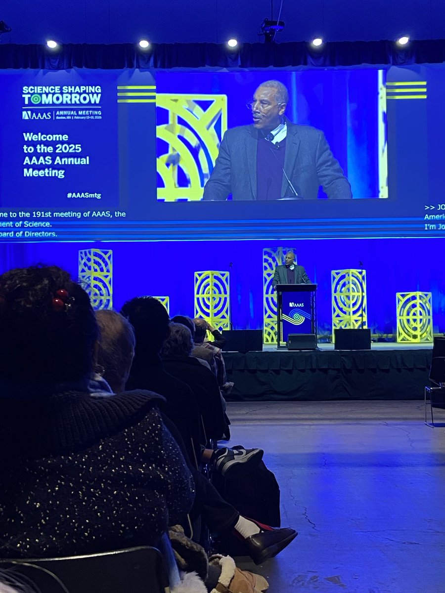 My first AAAS Conference. Science in safe hands