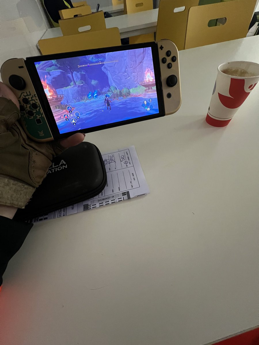 Sonic B 🕹🏳️‍⚧️ tweet media